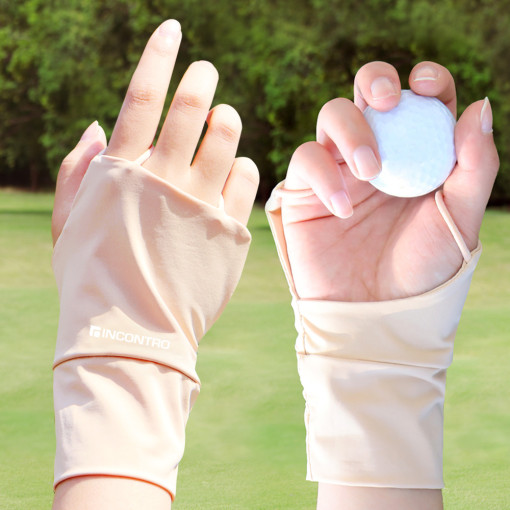 găng tay chống nắng khi chơi golf incontro 3